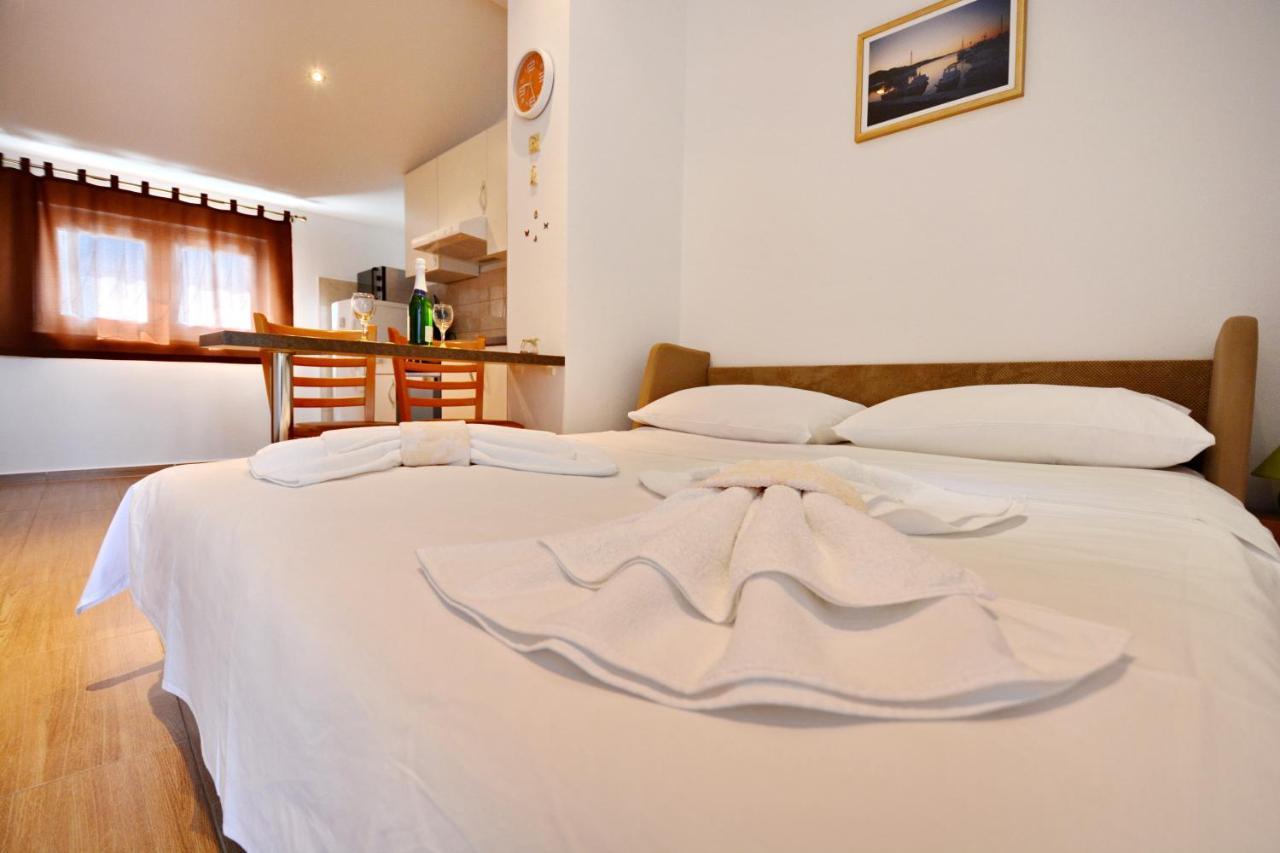 Studio Apartment Martin Zadar Exterior foto